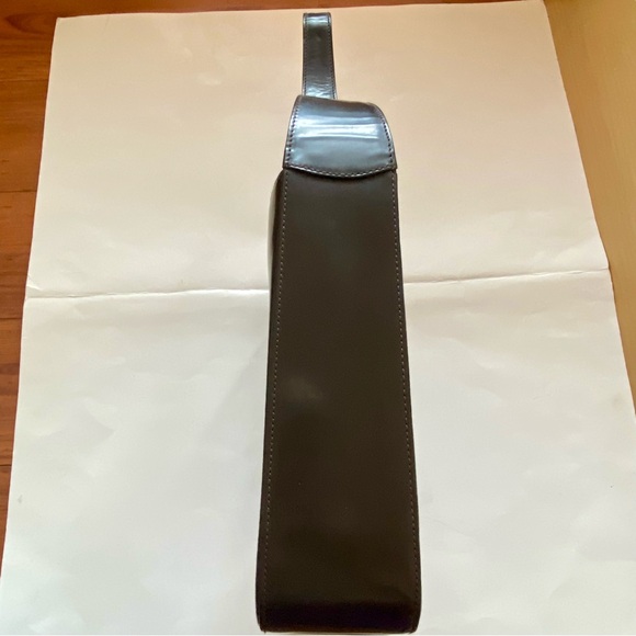 Gucci Black Shoulder Bag - Picture 7 of 10